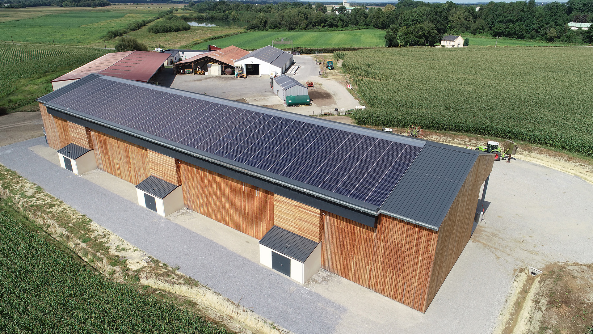 Installation de séchage solaire pour permettre d’améliorer la qualité du fourrage pour l’alimentation des brebis de la vallée d’Ossau.